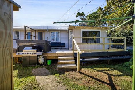 Photo of property in 2 Denby Road, Hawera, 4610