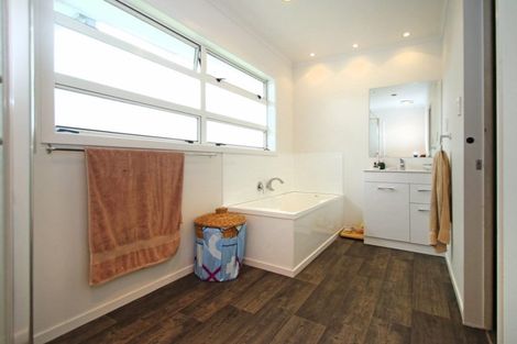 Photo of property in 831 Cambridge Road, Te Awamutu, 3800