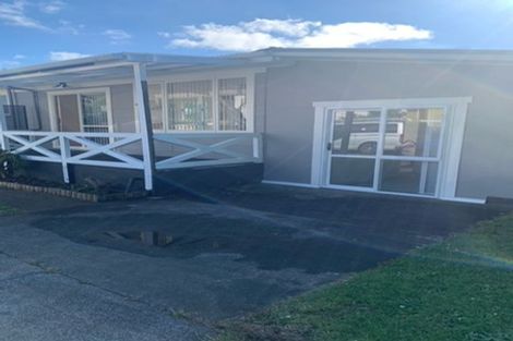 Photo of property in 1/13 Blanes Road, Weymouth, Auckland, 2103