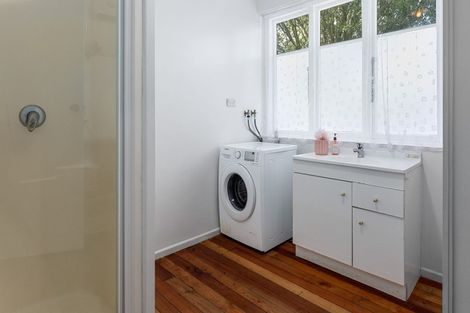 Photo of property in 16 Dinton Street, Russley, Christchurch, 8042