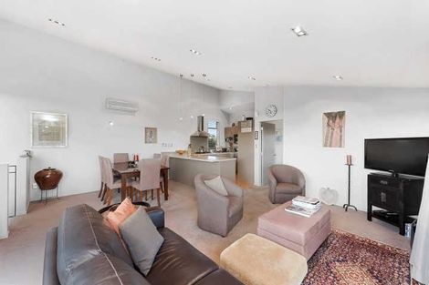 Photo of property in 19a Park Terrace, Hamilton Central, Hamilton, 3204