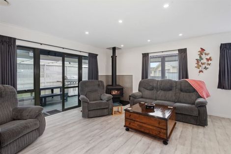 Photo of property in 29 Totara Street, Edgecumbe, 3120