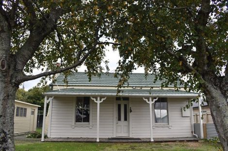 Photo of property in 35 Frederick Street, Carterton, 5713