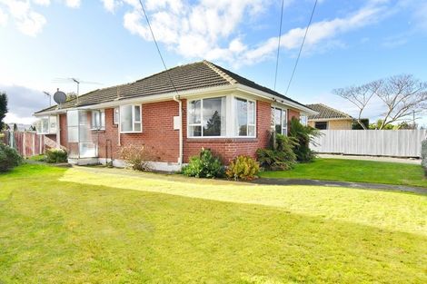 Photo of property in 9 Wildwood Avenue, Wainoni, Christchurch, 8061