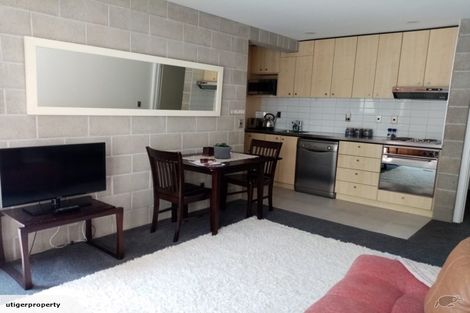 Photo of property in 19/868 Colombo Street, Christchurch Central, Christchurch, 8013