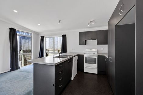 Photo of property in 34/2 Hori Street, Vogeltown, New Plymouth, 4310