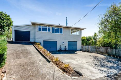 Photo of property in 1 Fairfax Terrace, Frankleigh Park, New Plymouth, 4310
