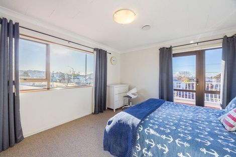 Photo of property in 49a Meeanee Road, Taradale, Napier, 4112