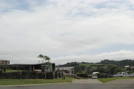 Photo of property in 18 The Rise, Waimauku, 0812