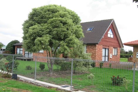 Photo of property in 180 Lincoln Road, Henderson, Auckland, 0610