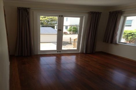 Photo of property in 1/13 Elliott Avenue, Bayview, Auckland, 0629