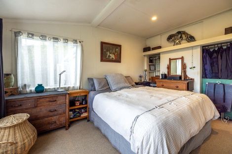 Photo of property in 1 Okoka Road, Omiha, Waiheke Island, 1081