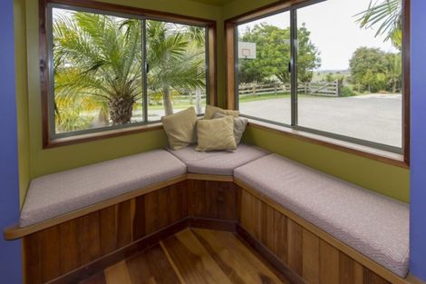 Photo of property in 601 Waihue Road, Parore, Dargaville, 0372