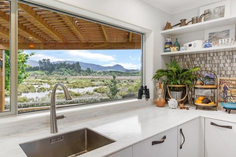 Photo of property in 21 Riverside Place, Katikati, 3129