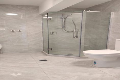 Photo of property in 18 Gretel Place, Hillcrest, Auckland, 0627