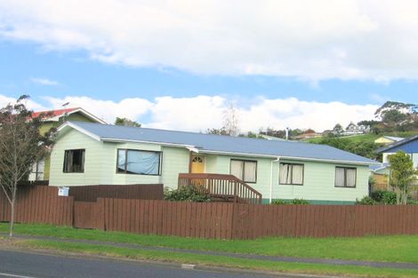 Photo of property in 17 Aspiring Avenue, Clover Park, Auckland, 2019
