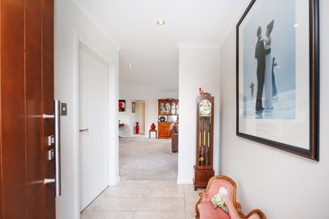 Photo of property in 54 Rosalie Terrace, Kelvin Grove, Palmerston North, 4414