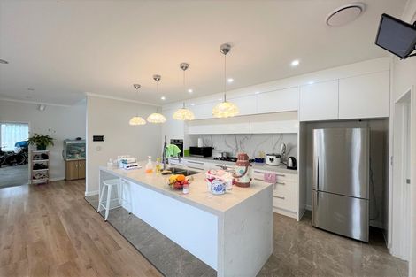 Photo of property in 14a Domain Road, Weymouth, Auckland, 2103