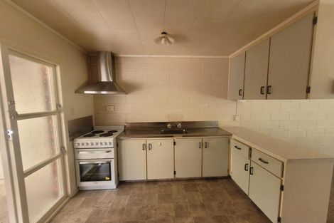 Photo of property in 3/19c Junction Street, Welbourn, New Plymouth, 4310