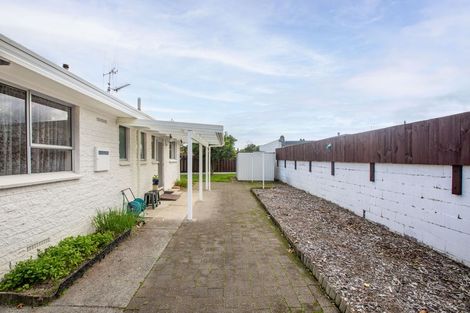 Photo of property in 15b Sandalwood Drive, Dinsdale, Hamilton, 3204