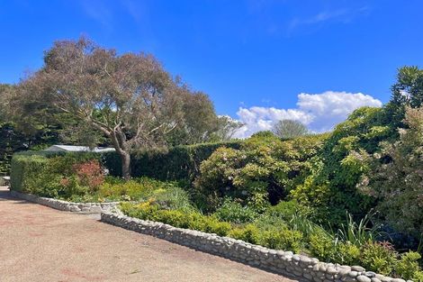 Photo of property in 964 Waianakarua Road, Herbert, 9495