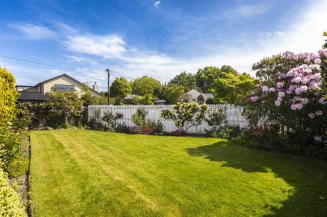 Photo of property in 7 Willowbrook Place, Fendalton, Christchurch, 8052