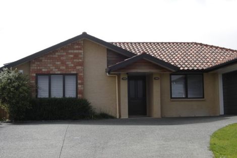 Photo of property in 108 Armoy Drive, East Tamaki, Auckland, 2016