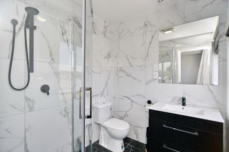 Photo of property in 9 Heathglen Avenue, Parklands, Christchurch, 8083