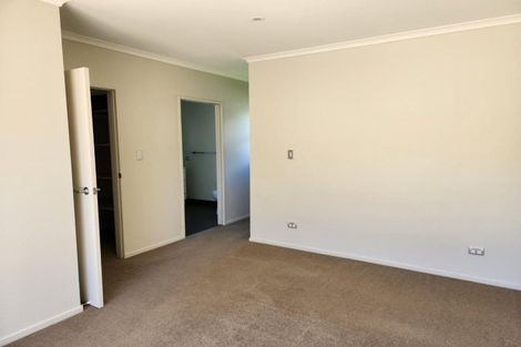 Photo of property in 4a Rahui View, Oakura, 4314