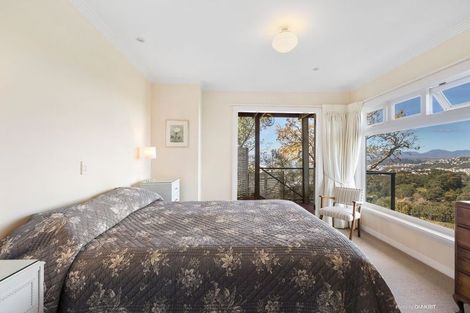 Photo of property in 47 Harbour View Road, Northland, Wellington, 6012