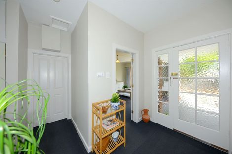Photo of property in 112 Memorial Avenue, Burnside, Christchurch, 8053