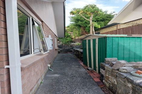 Photo of property in 33 Central Park Drive, Te Atatu South, Auckland, 0610