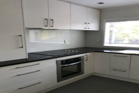 Photo of property in 27 Park Hill Road, Birkenhead, Auckland, 0626