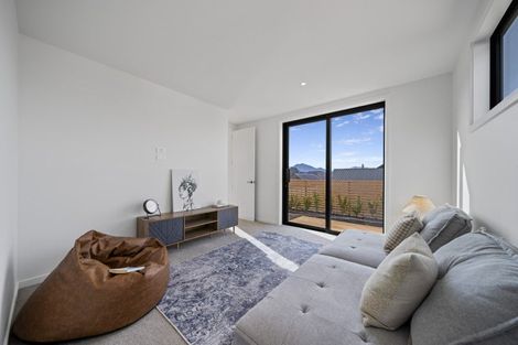 Photo of property in 11 Stoneleigh Drive, Wanaka, 9305