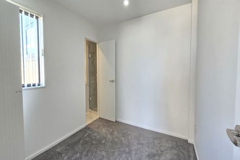 Photo of property in 8a Nield Road, Manurewa, Auckland, 2102