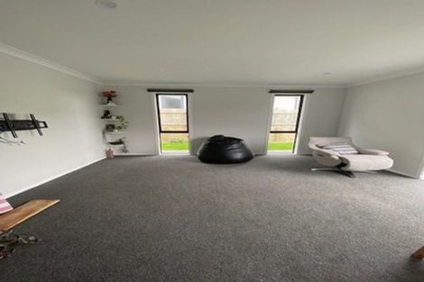 Photo of property in 52 Atherton Terrace, Churton Park, Wellington, 6037
