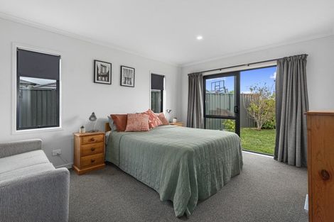 Photo of property in 2 Shea Lane, Pyes Pa, Tauranga, 3112