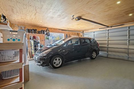 Photo of property in 22 Charles Court, Lake Hawea, Wanaka, 9382