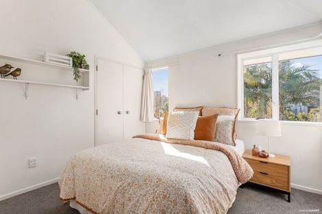 Photo of property in 2/41 Byron Avenue, Takapuna, Auckland, 0622