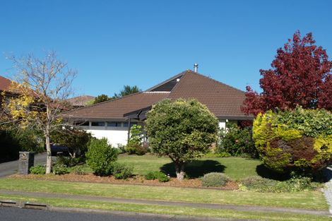 Photo of property in 22 Orangewood Drive, Northpark, Auckland, 2013