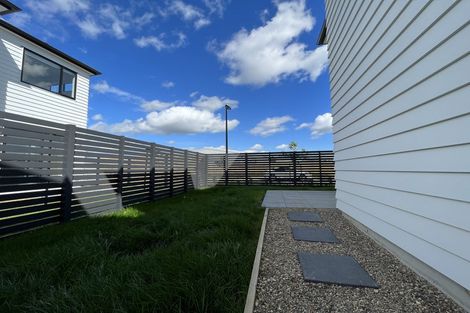 Photo of property in 2 Te Kaapia Road, Papakura, 2110