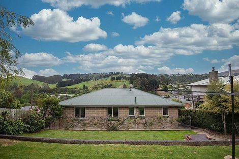 Photo of property in 86 Hocken Street, Kenmure, Dunedin, 9011