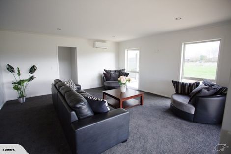 Photo of property in 19 Clare Court, Maewa, Feilding, 4777