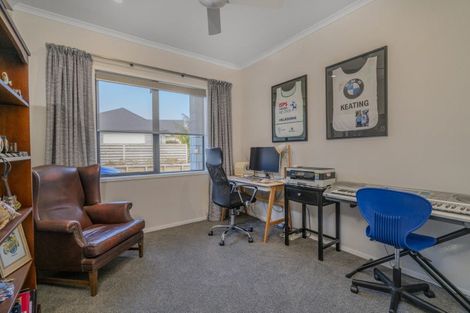 Photo of property in 3 Roseberry Place, Whitianga, 3510