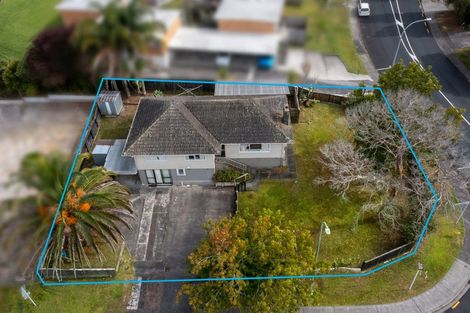 Photo of property in 86 Marlborough Avenue, Glenfield, Auckland, 0629