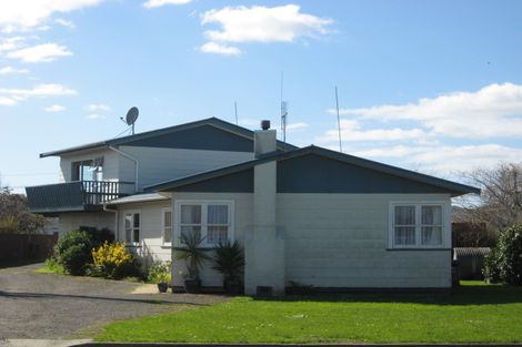 Photo of property in 23 Kauri Street, Edgecumbe, 3120