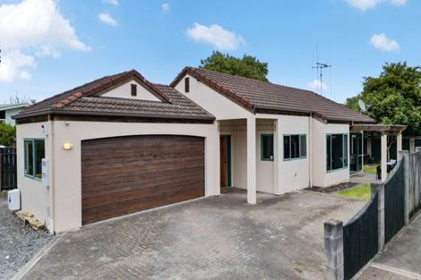 Photo of property in 4/84 Braid Road, St Andrews, Hamilton, 3200