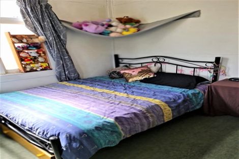 Photo of property in 28 Adderley Street, Westport, 7825