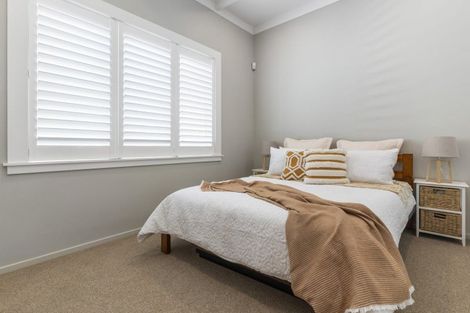 Photo of property in 17 West End Road, Herne Bay, Auckland, 1022