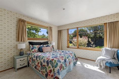 Photo of property in 20 Fovant Street, Russley, Christchurch, 8042